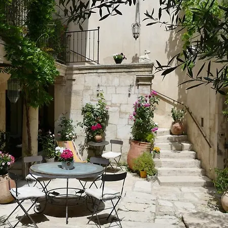 La Maison D'isidore Saint-Rémy-de-Provence